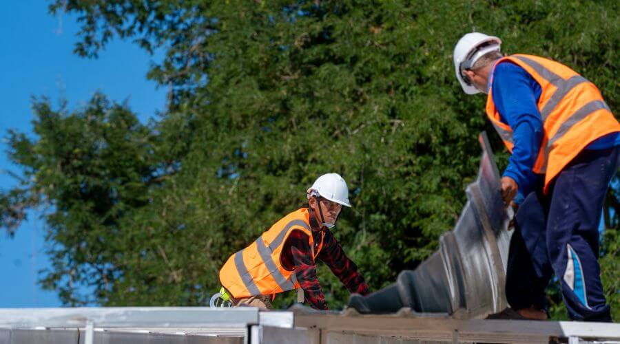 Roof leak detection in Newton, WI